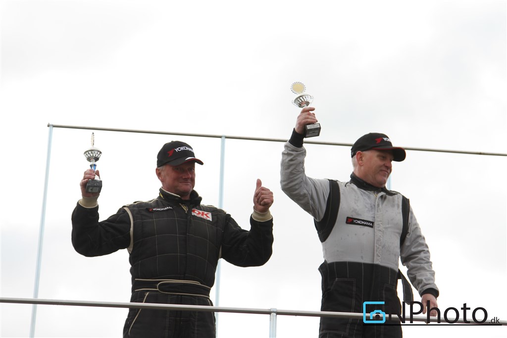 Oldboyspodiet i heat 1 – Carsten Rasmussen foran Michael Scharstein
(Foto: CNPhoto)